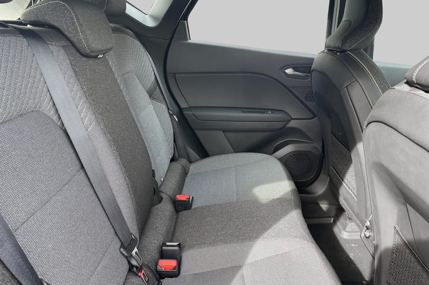 Bild 5 av Mitsubishi ASX Mildhybrid 1.3 158hk Intense Kamera Cockpit