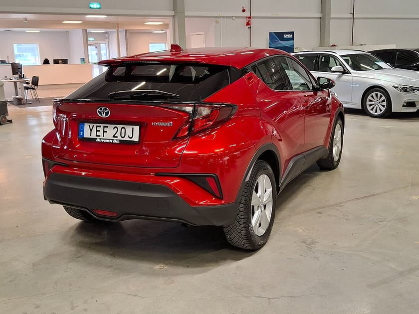 Bild 3 av Toyota C-HR Hybrid CVT X-Edition V-hjul