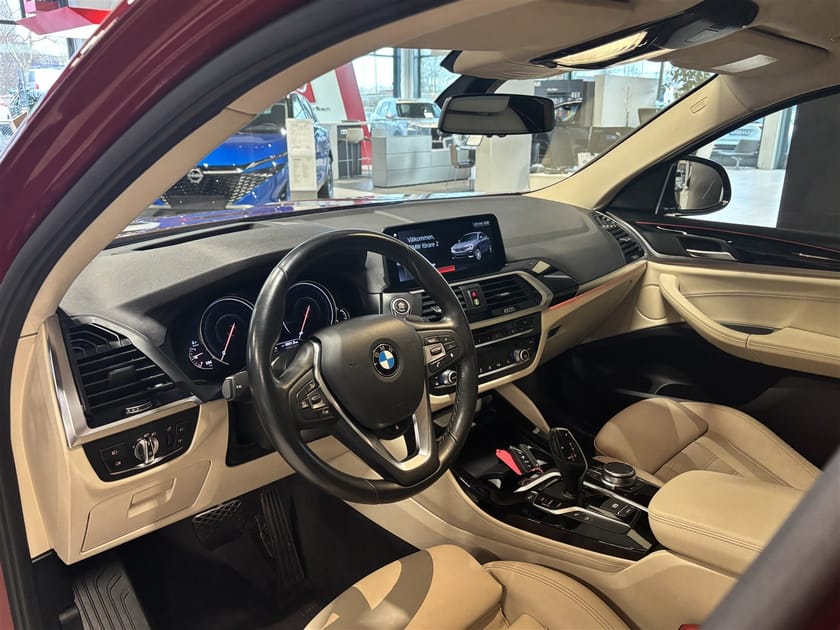 Bild 4 av BMW X4 xDrive30d xDrive 30d xLine Navigation Head-Up Dragkrok Automat Läder