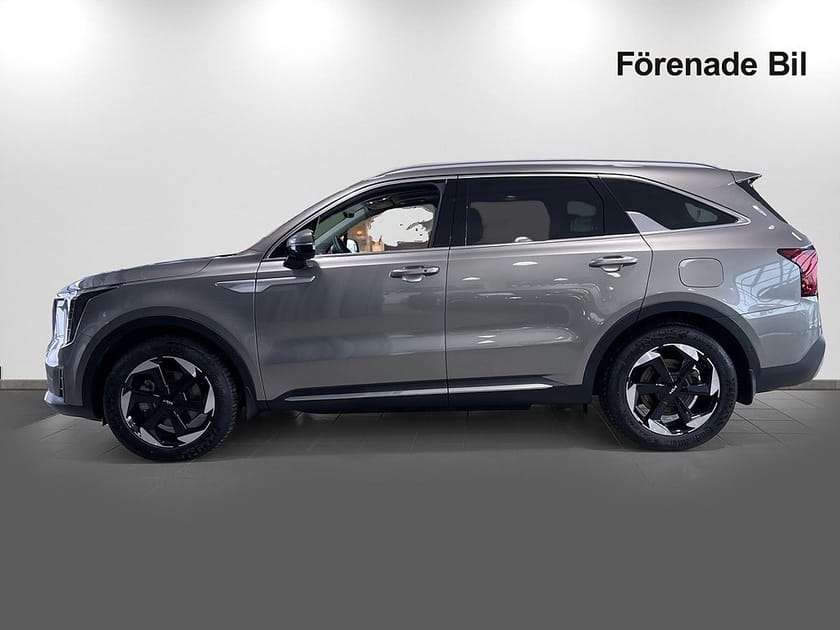 Bild 4 av Kia Sorento PHEV PLUG-IN HYBRID AWD ADVANCE PLUS | INFÄLLBART DRAG