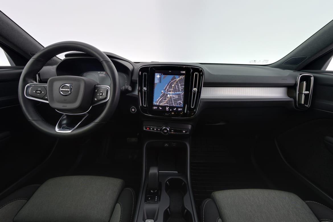 Volvo XC40 2023 - miniatyr 7