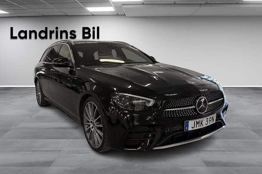 Bild 3 av Mercedes-Benz E 220 T d 4MATIC Kombi AMG-Line Pano Drag Värmare