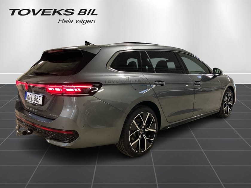 Bild 5 av Volkswagen Passat Variant eHybrid PB  R-LINE 1.5 TSI  (272 HK)AUT