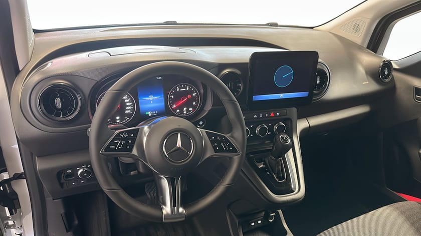 Bild 4 av Mercedes-Benz Citan 112 CDI SKÅP L2 SPECIAL EDITION