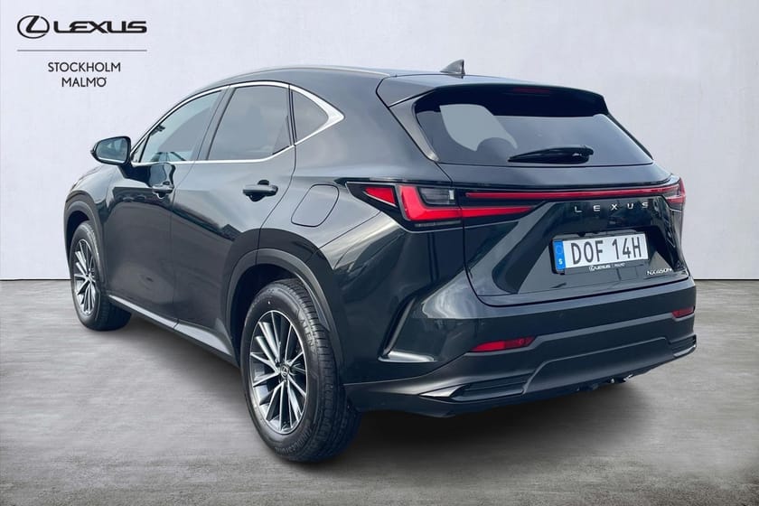 Bild 3 av Lexus NX 450h+ AWD Business Plus Drag Navigation Plug-in-hybrid