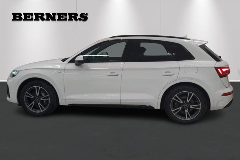 Bild 2 av Audi Q5 55 TFSI e quattro TFSIe S-line / Luftfjädring / Svart opt