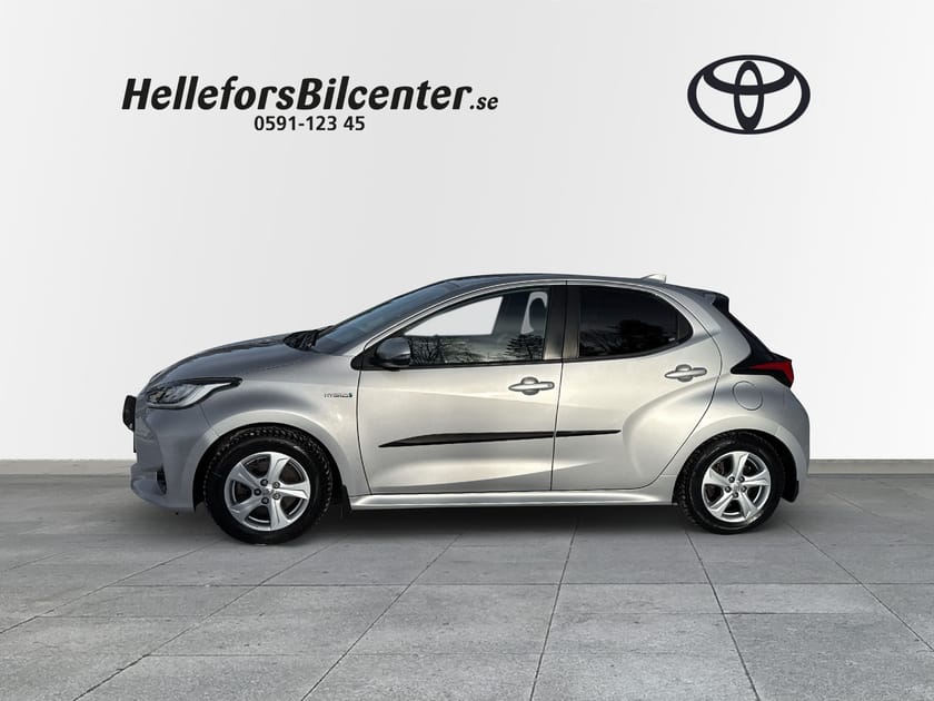 Bild 3 av Toyota Yaris Hybrid Active Plus Motorv Vhjul