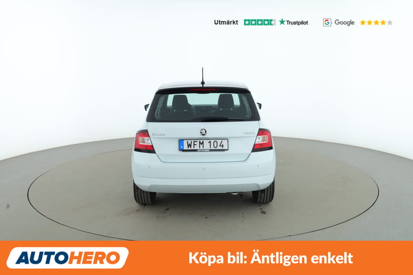 Bild 3 av Škoda Fabia 1.2 TSI Style / CarPlay, PDC-Bak