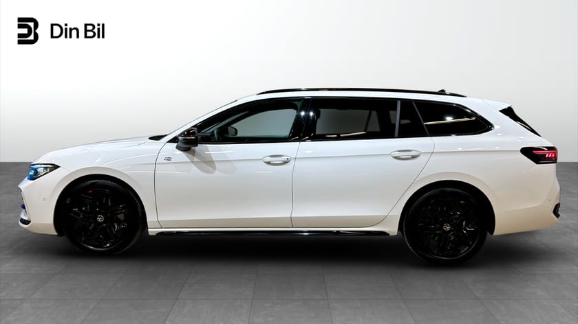 Bild 2 av Volkswagen Passat Sportscombi R-Line Black TDI193 DSG 4M Drag
