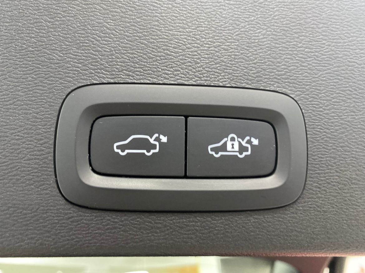 Volvo XC40 2023 - miniatyr 11