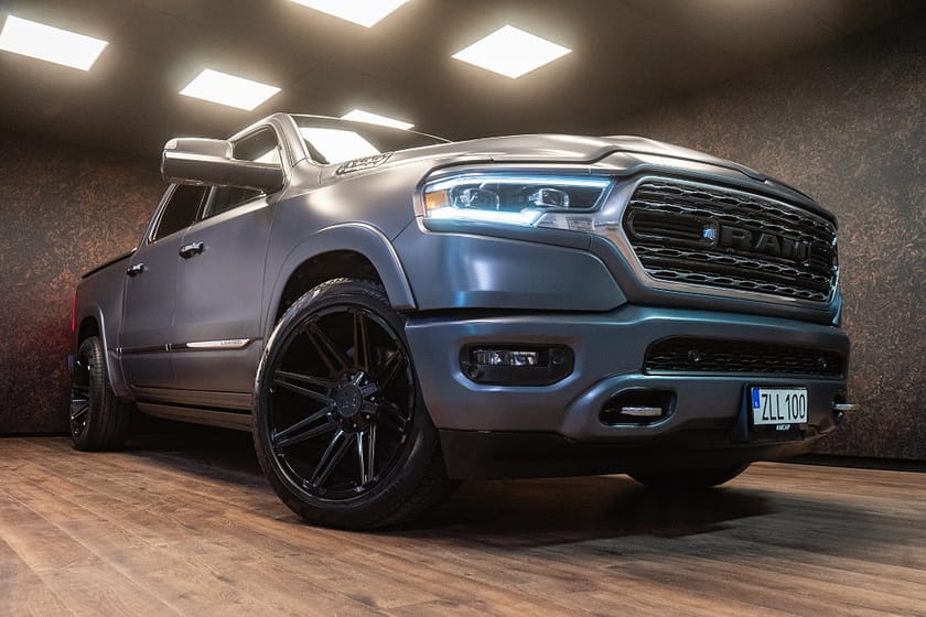 Bild 3 av RAM 1500 Crew Cab 5.7 V8 4x4 Limited 394hk | MOMS | SE SPEC | 3863kr/mån