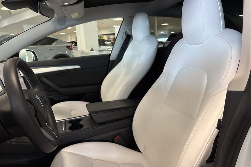 Tesla Model 3 Performance