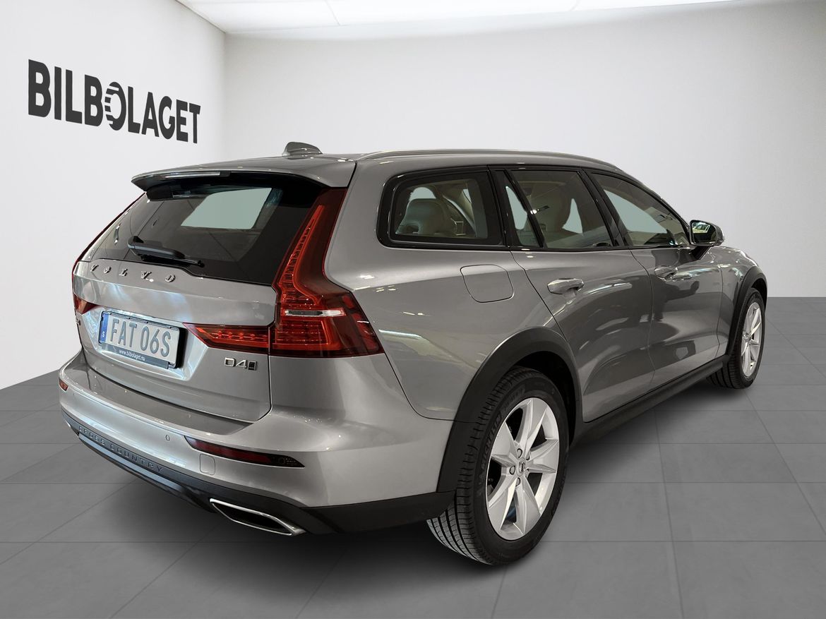 Volvo V60 2020 - miniatyr 4