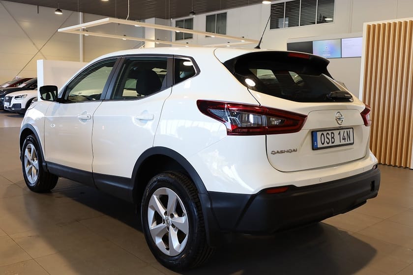 Bild 3 av Nissan Qashqai 1,7 dCi 150hk Acenta 4X4 Motorv P-Värmare B-Kamera