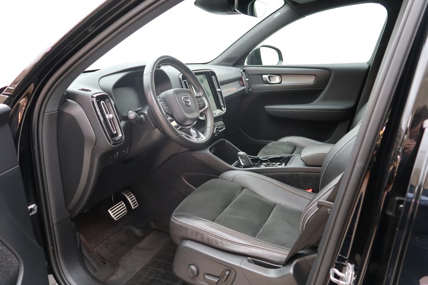 Bild 4 av Volvo XC40 D4 AWD R-Design