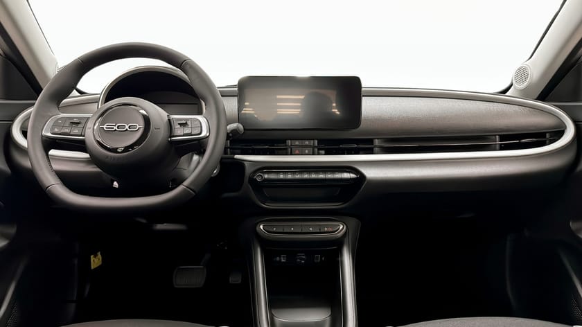 Bild 4 av Fiat 600 Hybrid HEV POP 1.2 100 HK DCT6 FWD