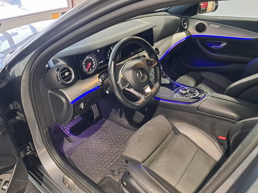 Bild 5 av Mercedes-Benz E 220 T d KOMBI AMG CDI 194HK