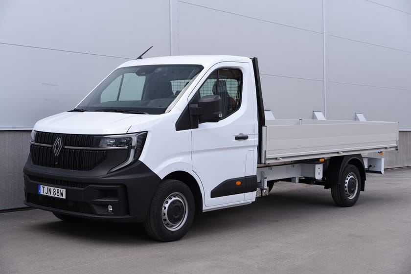 Bild 1 av Renault Master Chassi Cab Platform ChEnk Base Line150 L3 FWD A Lastvikt 1200kg