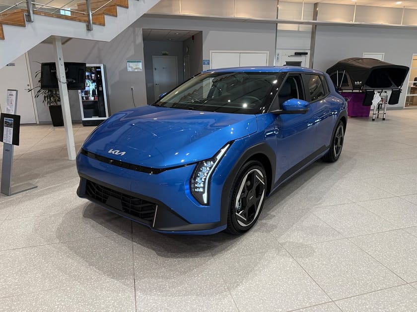 Bild 1 av Kia EV4 Long Range Hatchback Plus 625km Omgående lev