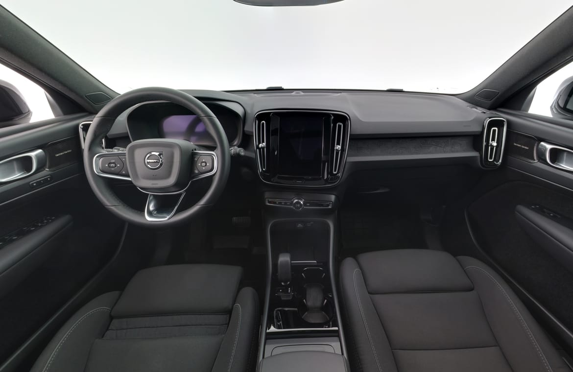 Volvo XC40 2023 - miniatyr 7