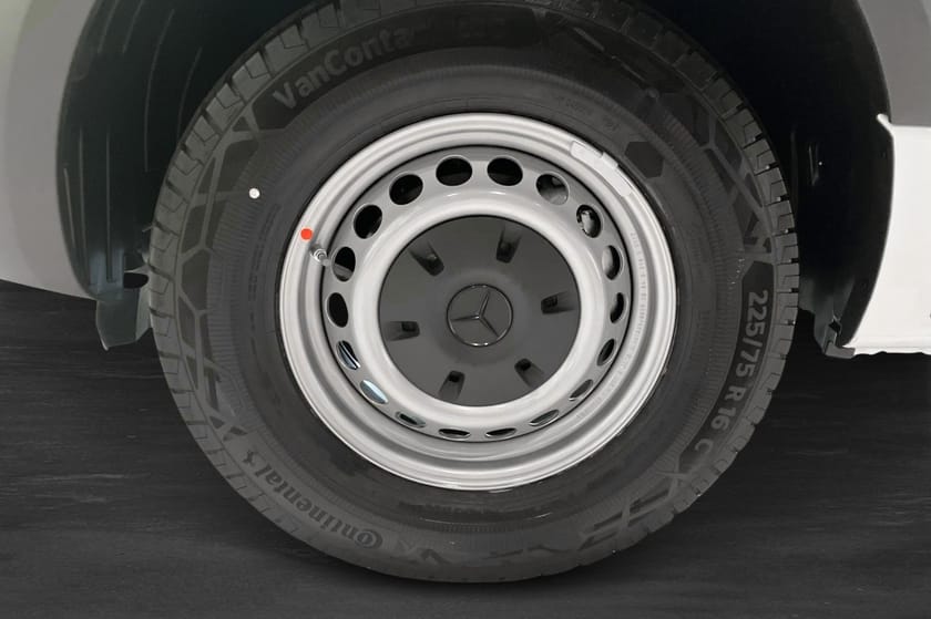 Bild 5 av Mercedes-Benz eSprinter 420 81 kWh SKÅP E A2 PRO OMG LEVERANS