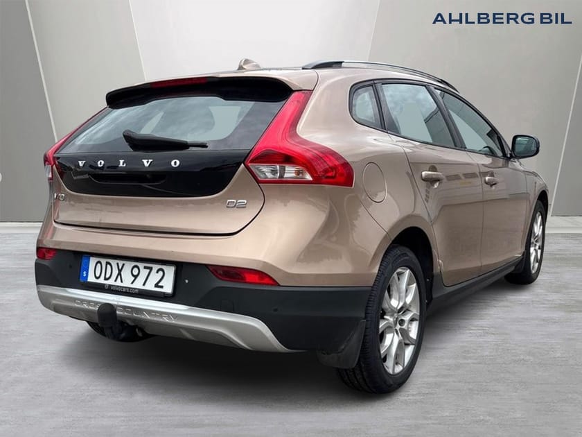 Bild 4 av Volvo V40 Cross Country D2 Business Adv Summum, Dragkrok, Adaptiv farthållare, Parkeringskamera bak, BLIS, LED, Förarstol elmanövrerad, Keyless