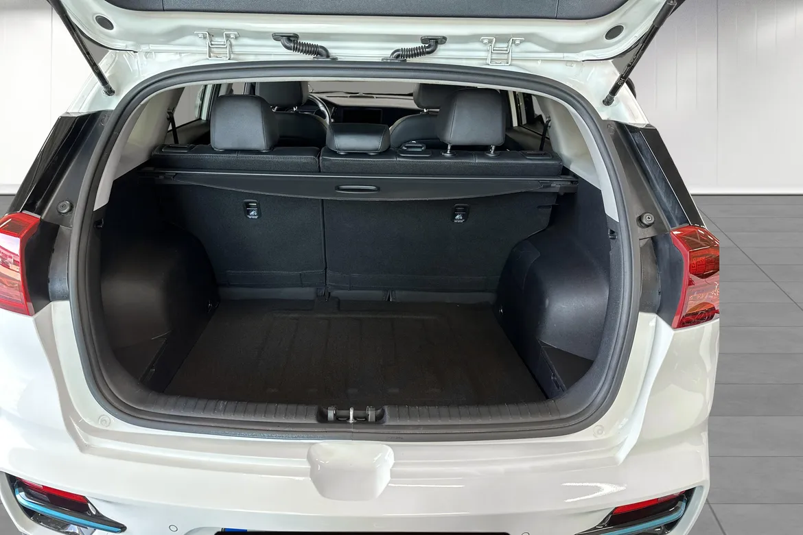 picture of a car