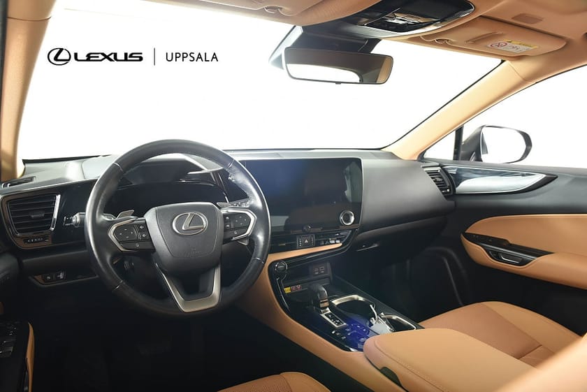 Bild 4 av Lexus NX 450h+ NX450H+  Executive Teknikpaket Taklucka Plug-In