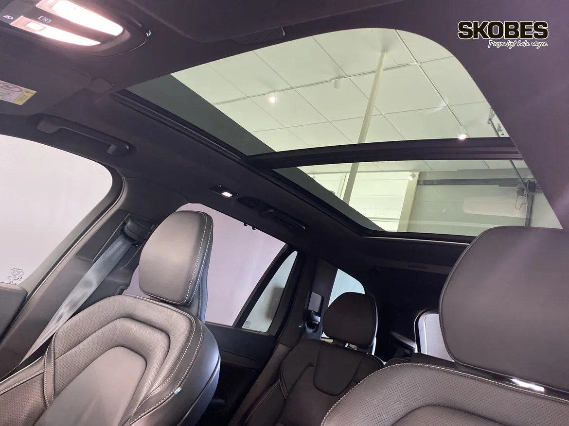 Volvo XC90 7-seater