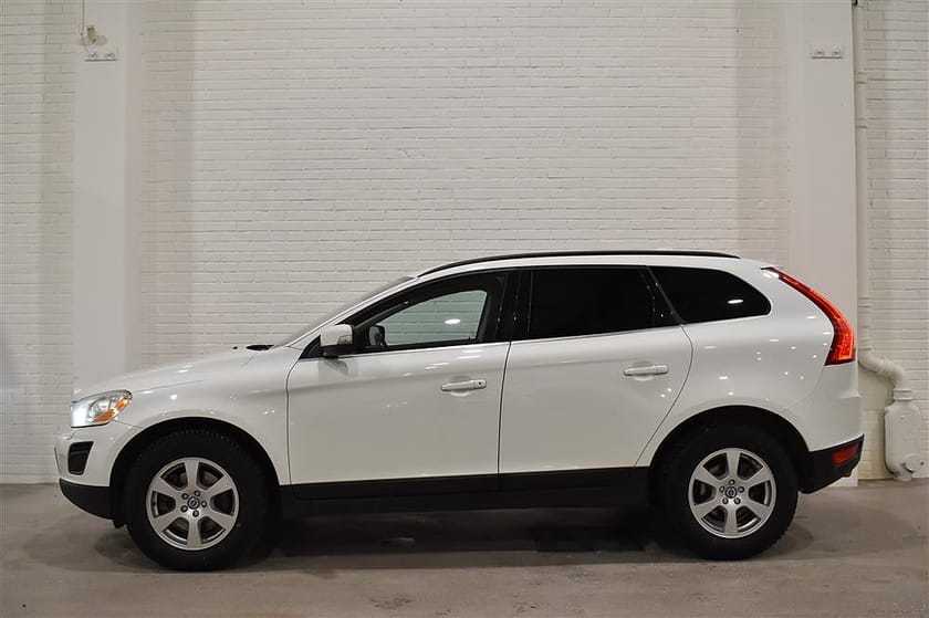 Bild 2 av Volvo XC60 D4 163hk AWD Momentum D-värm Drag