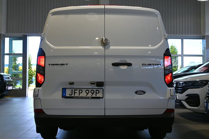 Bild 4 av Ford Transit Custom 280 2.0 Nya modellen Verkstadsinredd Vinterhjul