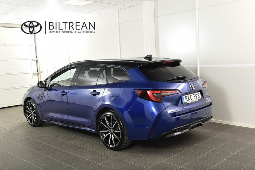 Bild 3 av Toyota Corolla Touring Sports Hybrid 2.0 kombi GR Sport JBL Backkamera