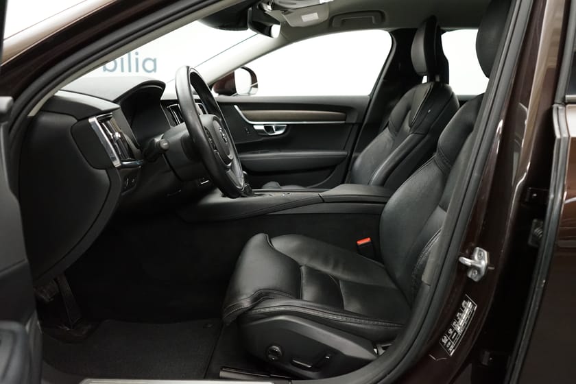 Bild 4 av Volvo V90 Cross Country D4 AWD Pro, Dragkrok, Förarstol elmanövrerad