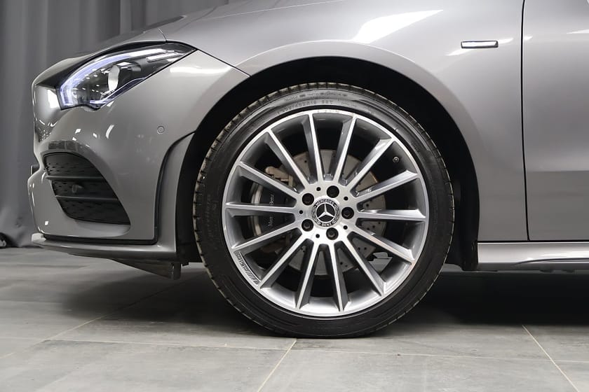 Bild 5 av Mercedes-Benz CLA 250 e AMG Premium Burmester Pano Keyless MOMS
