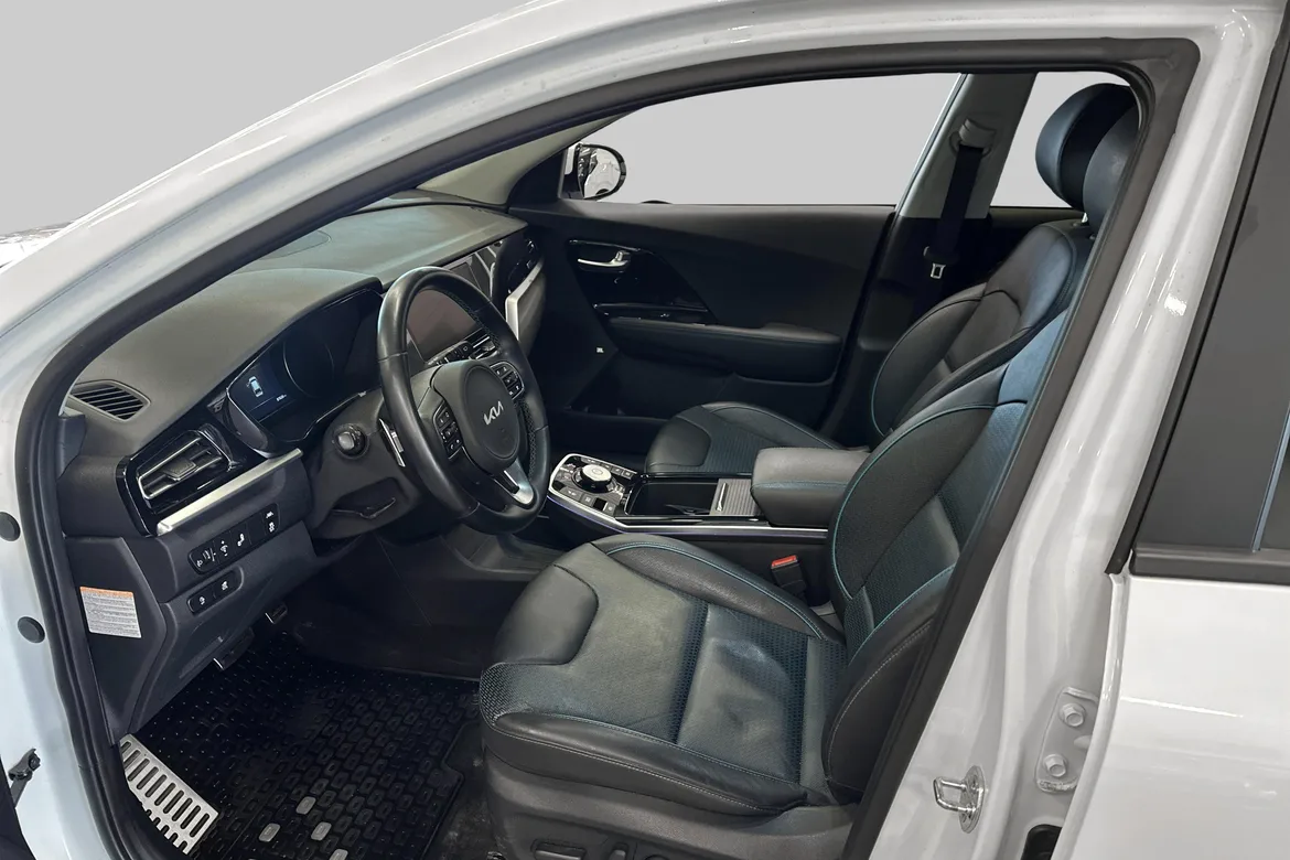 picture of a car