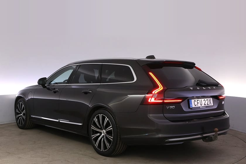Bild 3 av Volvo V90 Recharge T6 AWD Core Drag BLIS Kamera Navi