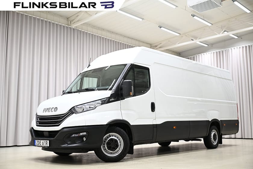 Bild 2 av Iveco Daily 35-140 Van 2.3 JTD Hi-Matic 136HK XXL-Skåp|Automat||3.5ton-drag