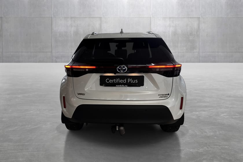 Bilde 4 av Toyota Yaris Cross Hybrid AWD-i Lav km, Hybrid, AWD