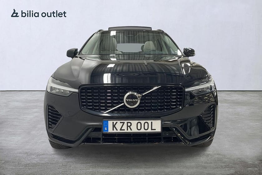 Bild 2 av Volvo XC60 Recharge T6 Plus Dark 350hk Panorama Navi Drag H/K 360°