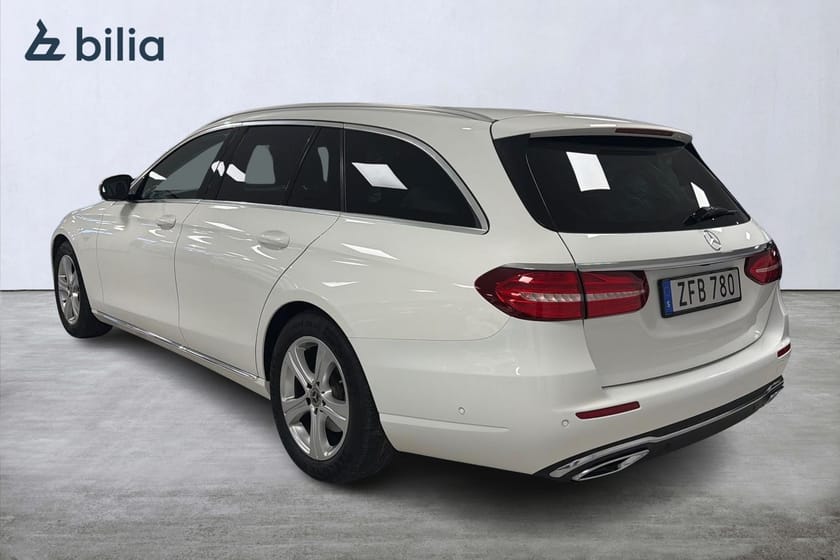 Bild 2 av Mercedes-Benz E 220 T d 4MATIC 4 Matic Avangarde