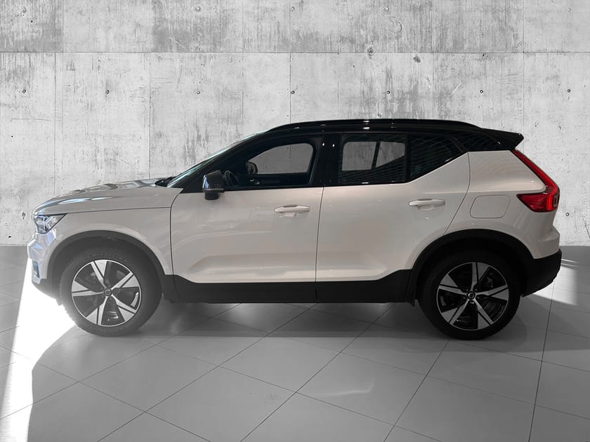 Bilde 3 av Volvo XC40 P6 Recharge 2022 Plus |