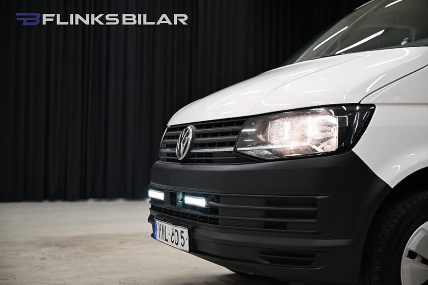 Bild 3 av Volkswagen Transporter TDI 4Motion 150HK Inredd|Drag|Värmare|Nykamrem|SeUtr!!