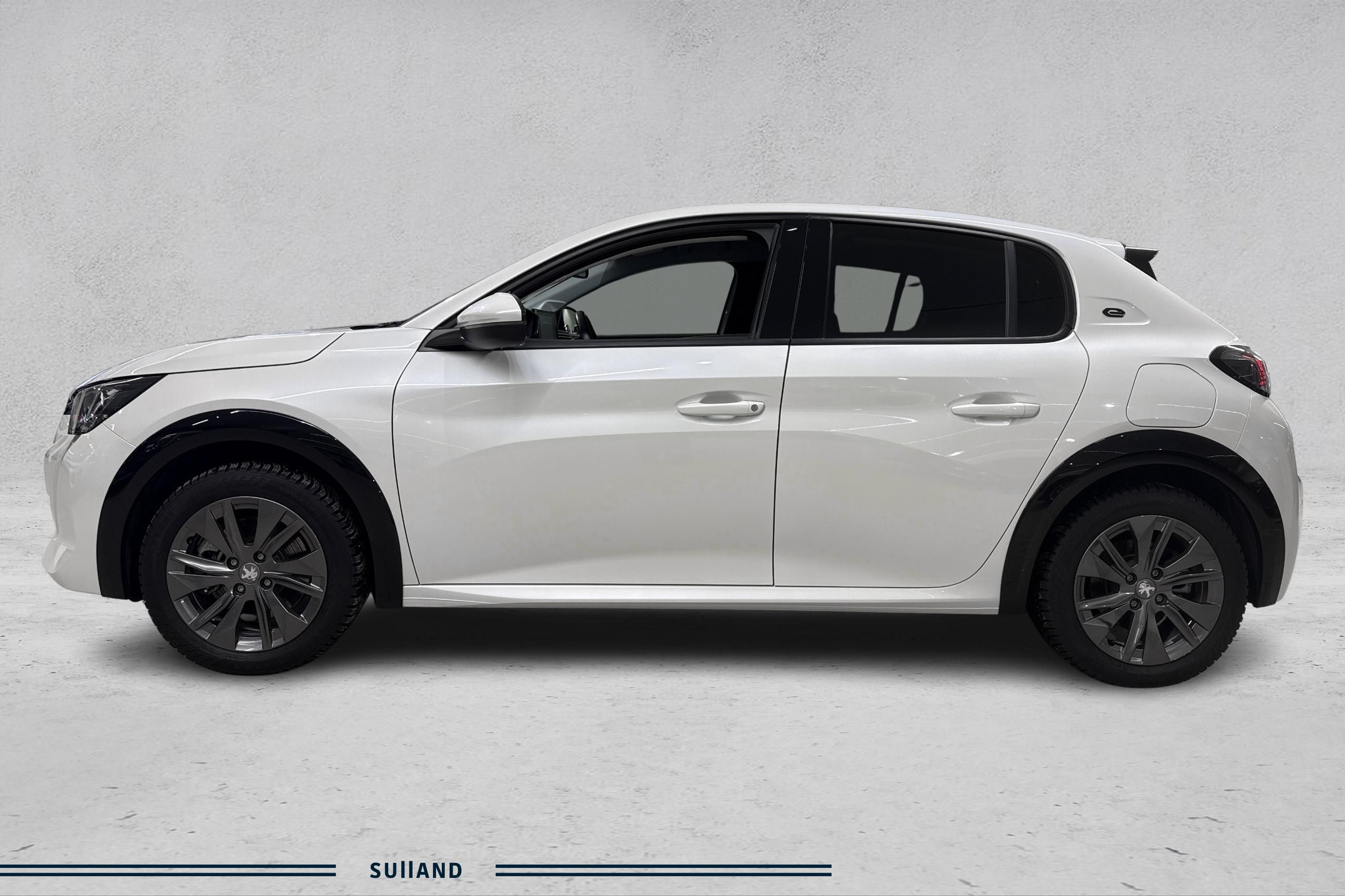 Thumnail bilde 1 av Peugeot e-208