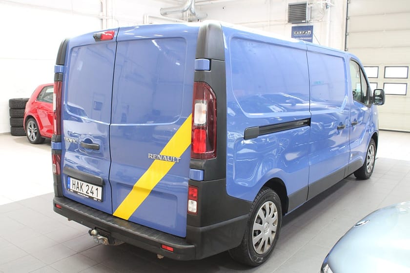 Bild 4 av Renault Trafic Skåpbil 2.7t 1.6 dCi /Moms/KROK/B-Kamera/Navi