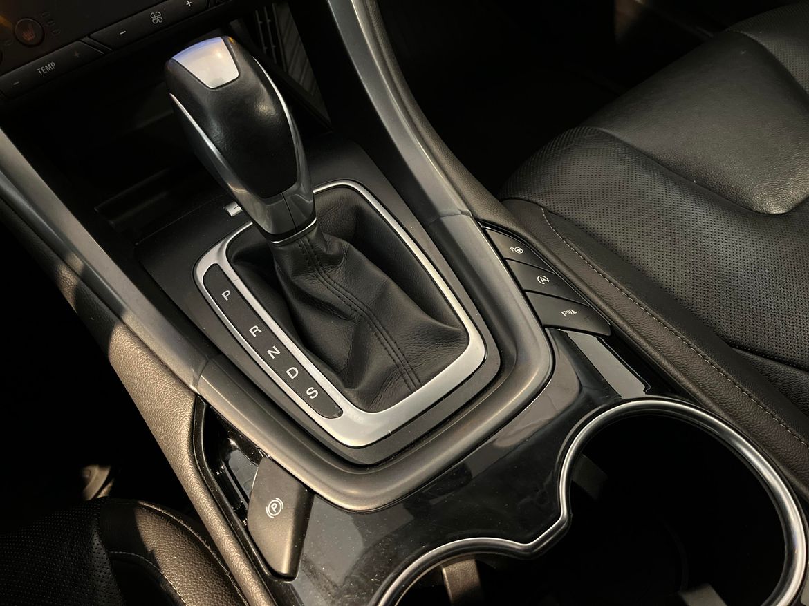 Ford Mondeo 2016 - miniatyr 18