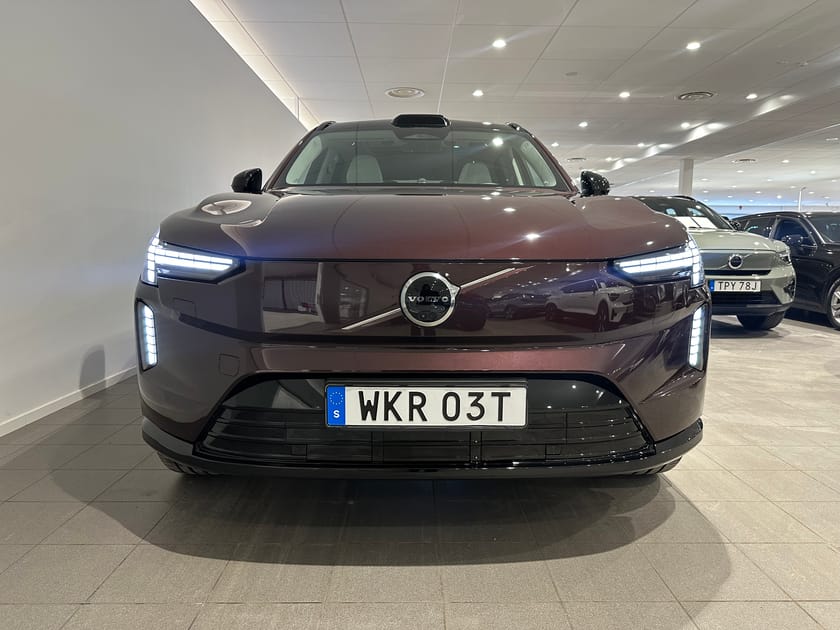 Bild 2 av Volvo EX90 Twin Motor Performance Ultra / 6 sätes / Panoramaglastak / Dragkrok / 2.95% ränta