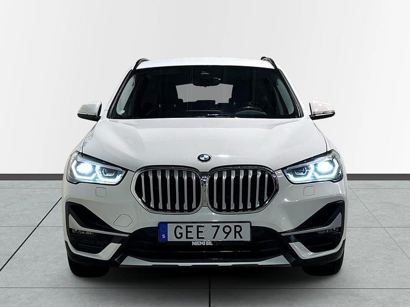 Bild 2 av BMW X1 xDrive25e Steptronic xLine Drag Psens HuD GPS SoV