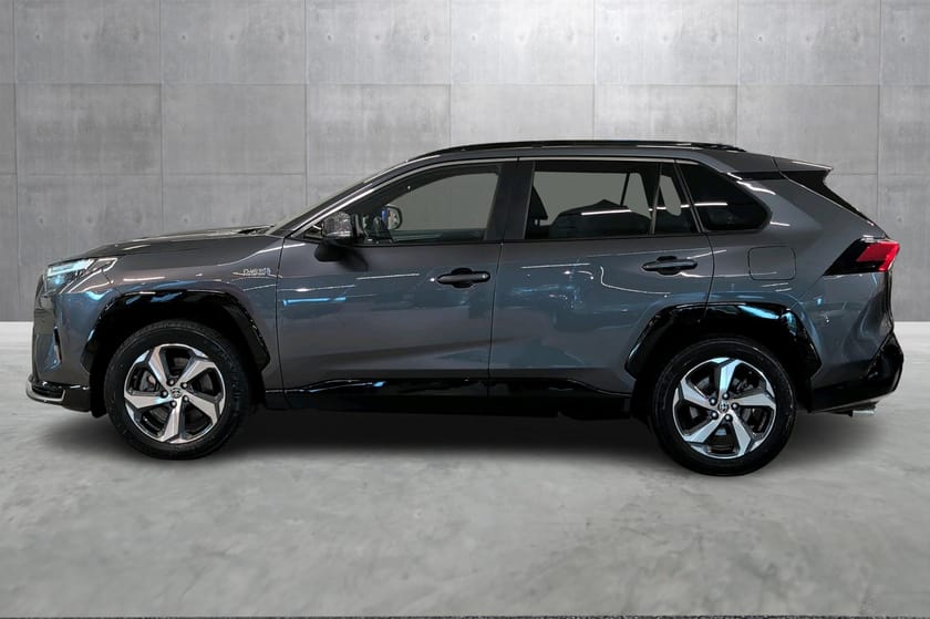 Bilde 2 av Toyota RAV4 Plug-in Hybrid PHEV AWD-i Active - Ryggekamera - LED