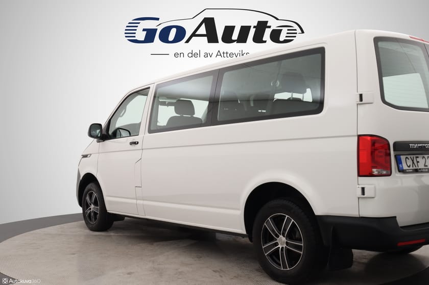 Bild 4 av Volkswagen Transporter Kombi Caravelle 2.0 TDI 150hk 9-Sits