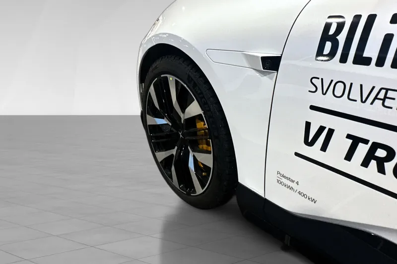 Polestar 4 Long Range Dual motor bilde 6